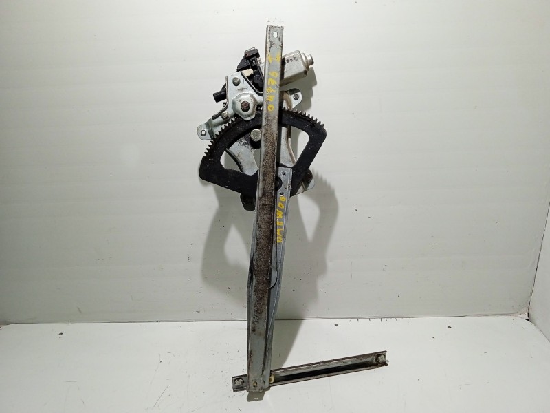 Recambio de elevalunas delantero izquierdo para daewoo kalos (klas) 1.4 referencia OEM IAM 96541737  