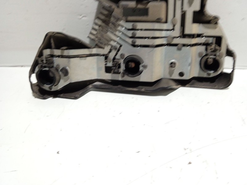 Recambio de portalamparas para mg serie 25 (rf) 1.4 16v cat referencia OEM IAM   