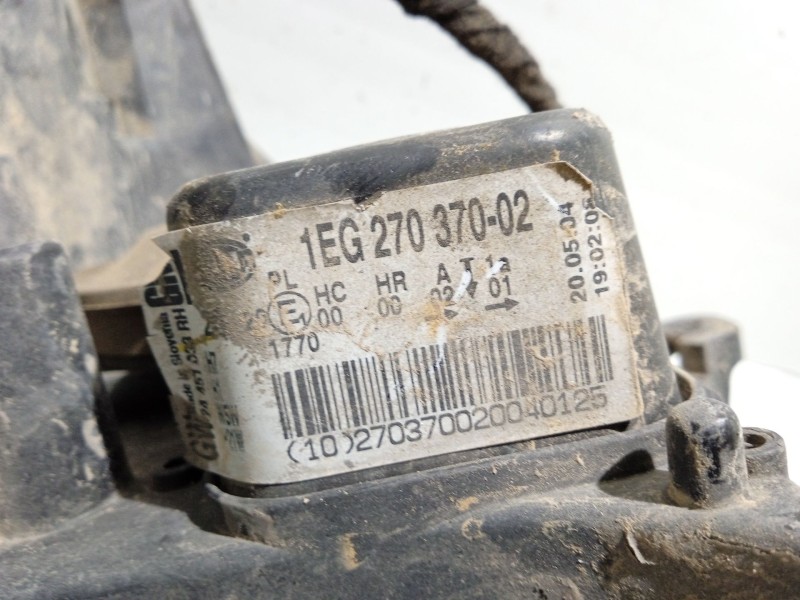 Recambio de faro derecho para opel astra gtc 1.7 16v cdti referencia OEM IAM 1EG27037002 24451033RH 