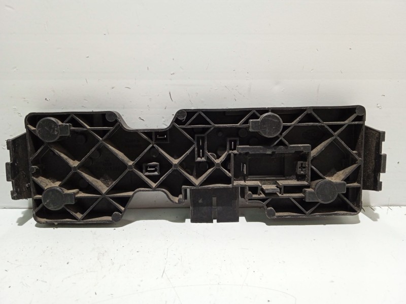 Recambio de portalamparas para volkswagen polo classic (86c, 80) 1.3 cat referencia OEM IAM 873945257  