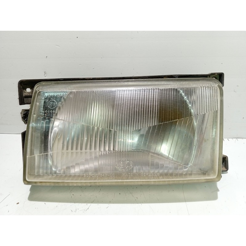 Recambio de faro izquierdo para volkswagen polo classic (86c, 80) 1.3 cat referencia OEM IAM 30113754700  