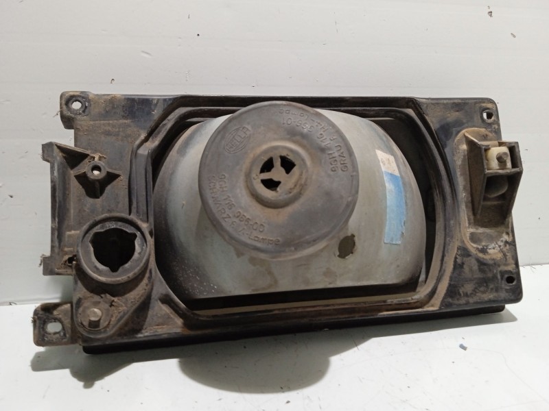 Recambio de faro izquierdo para volkswagen polo classic (86c, 80) 1.3 cat referencia OEM IAM 30113754700  
