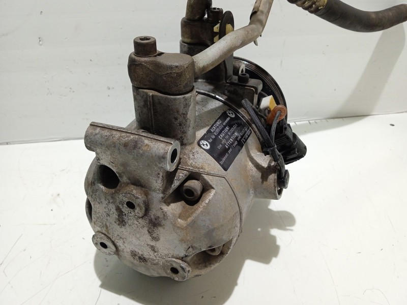 Recambio de compresor aire acondicionado para bmw serie 3 berlina (e36) 318i referencia OEM IAM 8390645  