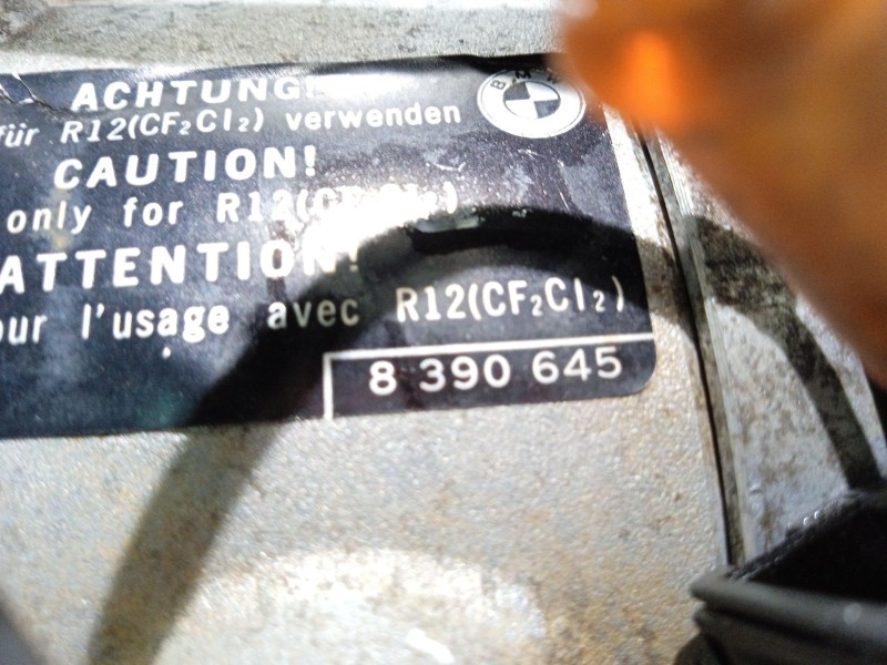 Recambio de compresor aire acondicionado para bmw serie 3 berlina (e36) 318i referencia OEM IAM 8390645  