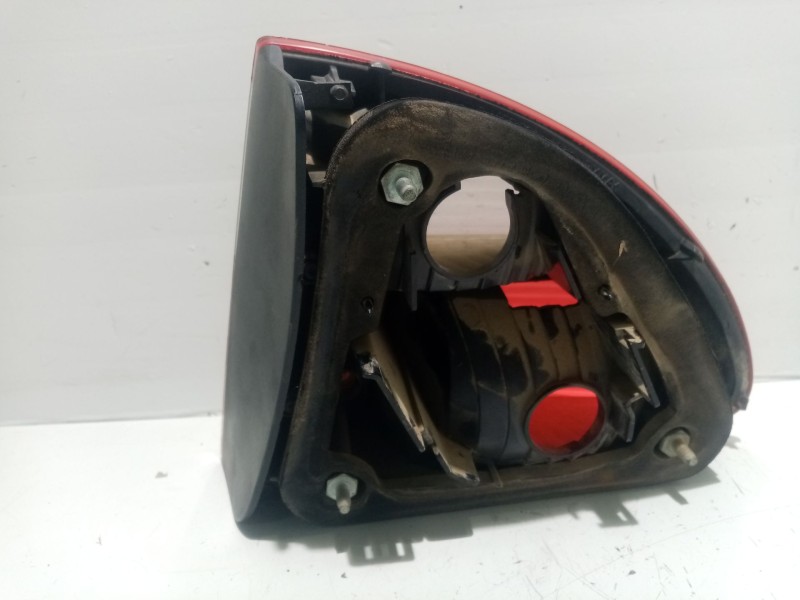Recambio de piloto trasero izquierdo para seat leon (1m1) 1.9 tdi referencia OEM IAM 1M694511101C 1M694511101C 
