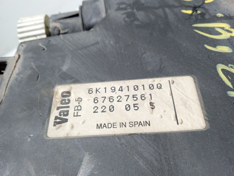 Recambio de faro derecho para seat ibiza ii (6k1) 1.9 d referencia OEM IAM 6K1941010Q 67627531 