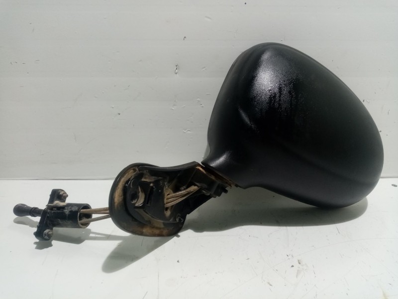 Recambio de retrovisor izquierdo para daewoo matiz (m100, m150) 0.8 referencia OEM IAM 010140  