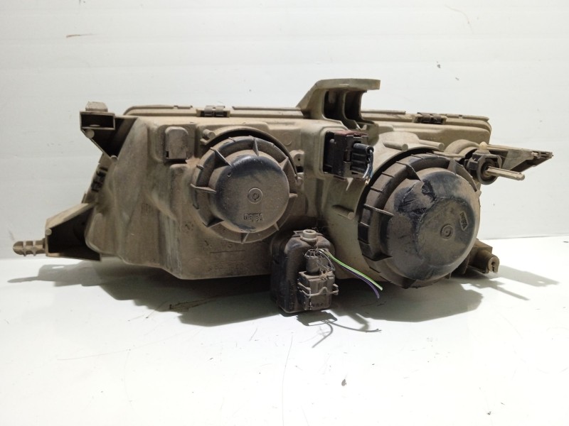 Recambio de faro derecho para saab 9-5 sedán 2.3 cat referencia OEM IAM 4832465  
