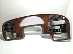 Recambio de mascara central de salpicadero para saab 9-5 sedán 2.3 cat referencia OEM IAM 140052002  