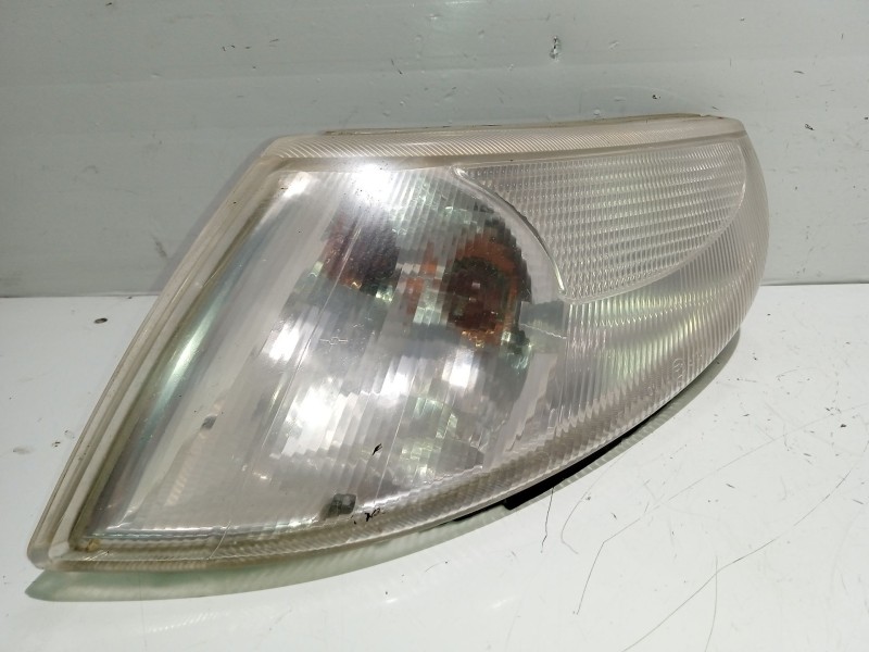 Recambio de piloto delantero izquierdo para saab 9-5 sedán 2.3 cat referencia OEM IAM 11420102  