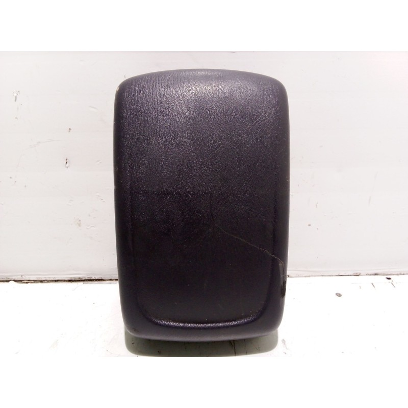 Recambio de apoyabrazos central para nissan almera (n16/e) 1.5 16v cat referencia OEM IAM   