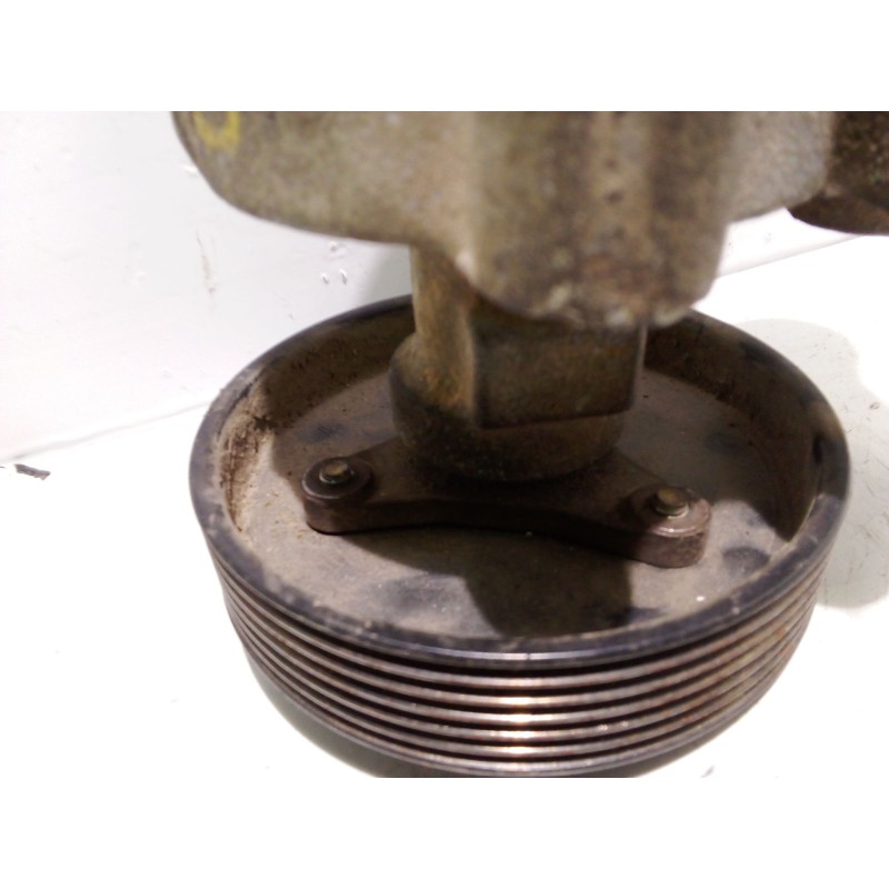 Recambio de bomba servodireccion para renault megane classic rt 1.9d referencia OEM IAM 26058572 77004415198 7700417308