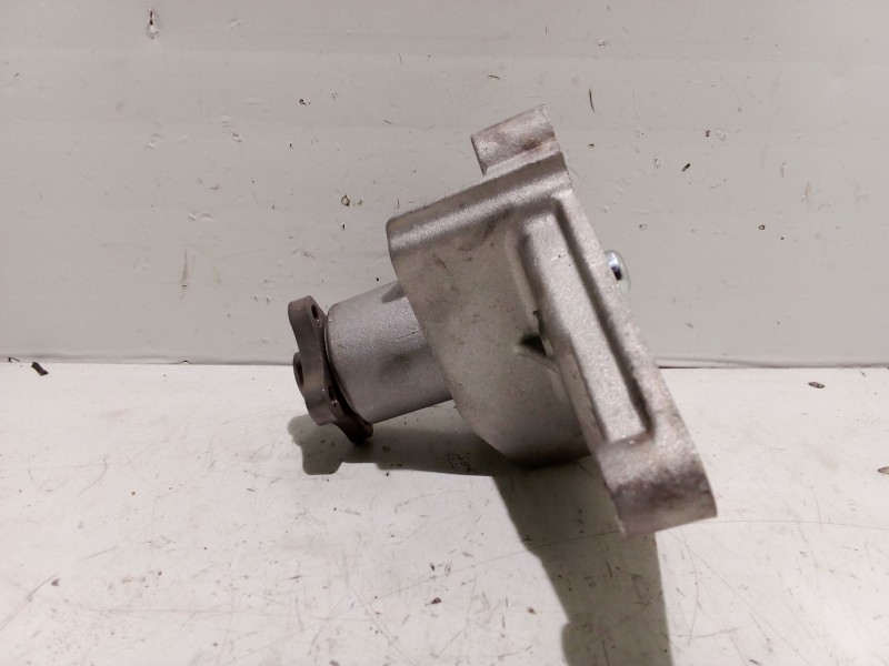 Recambio de bomba agua para hyundai coupe (gk) 1.6 fx referencia OEM IAM H221  