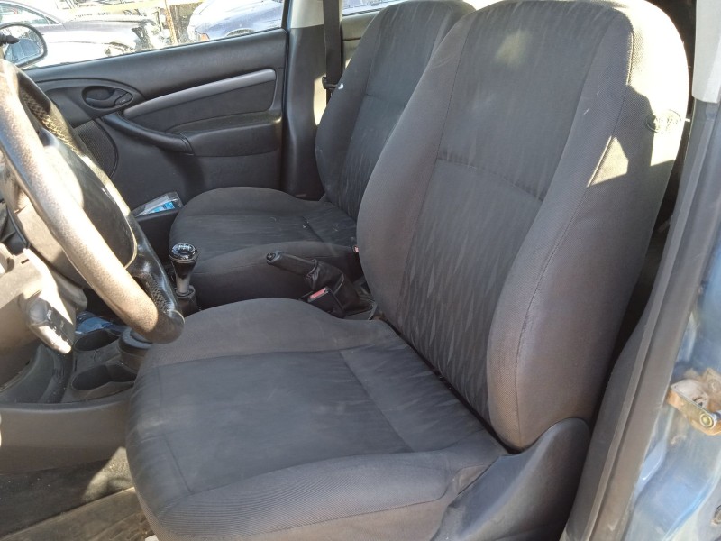 ford focus i (daw, dbw) del año 2001