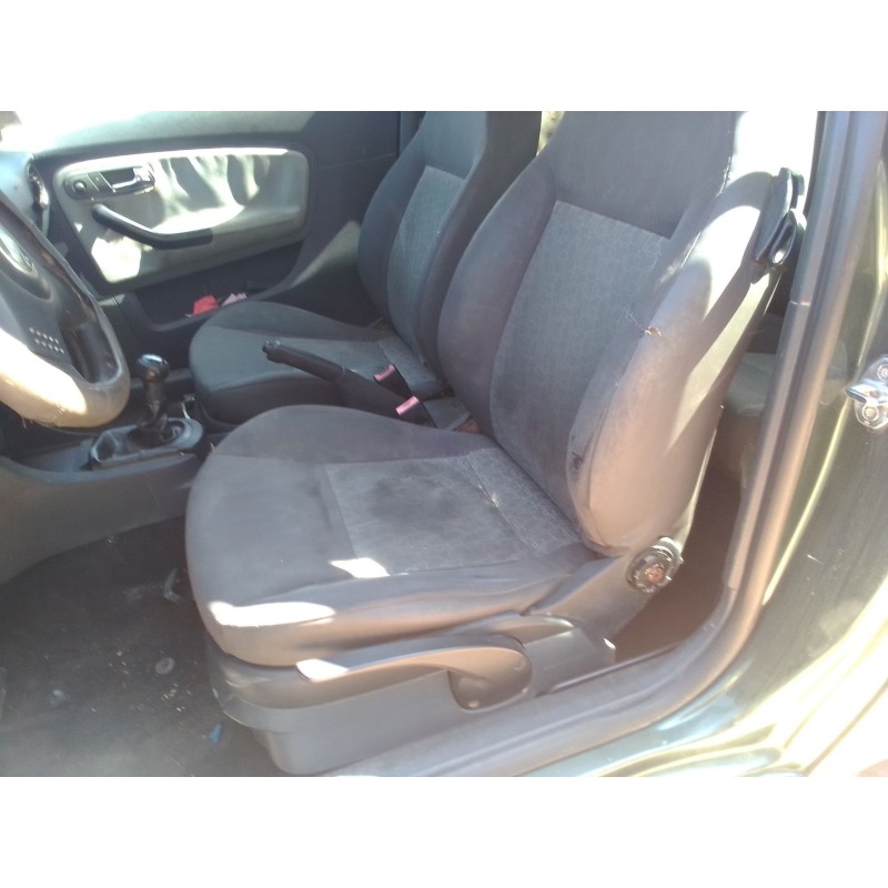 seat ibiza iii (6l1) del año 2002