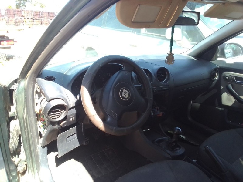 seat ibiza iii (6l1) del año 2002