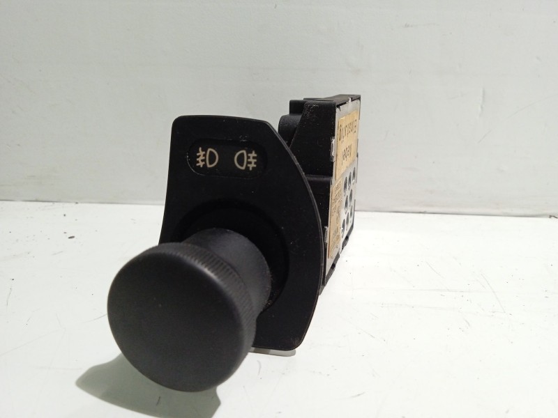 Recambio de mando luces para bmw 3 compact (e36) 318 tds referencia OEM IAM 83535049  