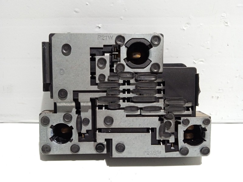 Recambio de portalamparas para citroën xantia berlina referencia OEM IAM   