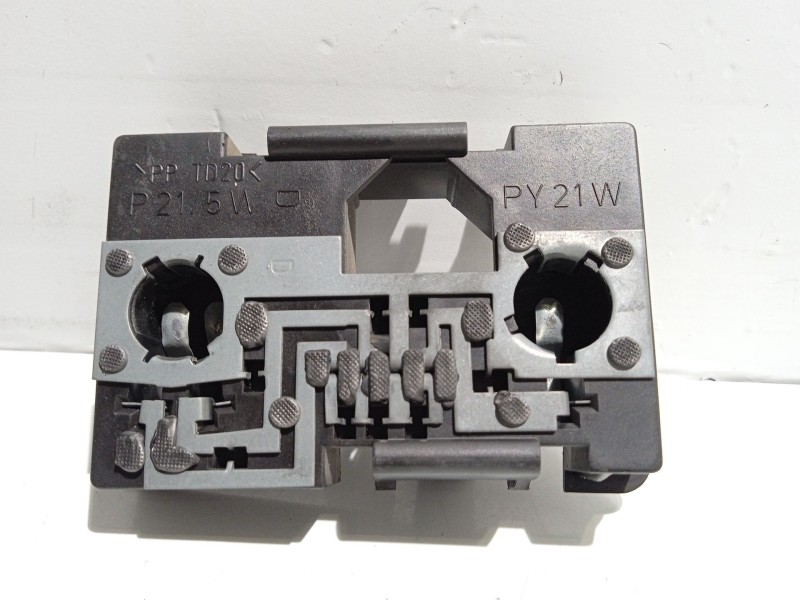 Recambio de portalamparas para citroën xantia berlina referencia OEM IAM   