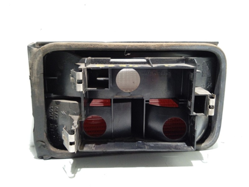 Recambio de piloto trasero derecho interior para citroën xantia berlina referencia OEM IAM 6351J9  