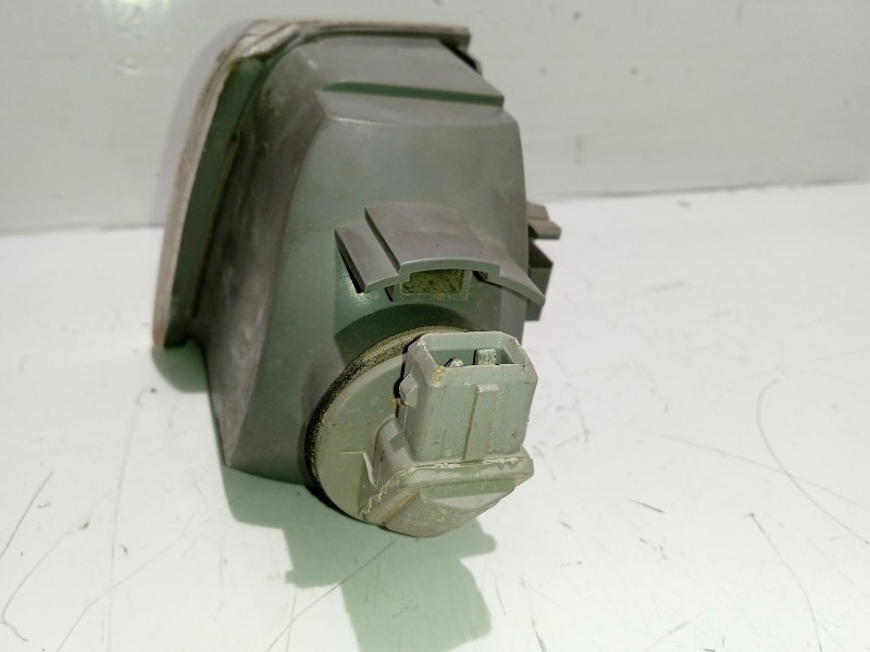 Recambio de piloto delantero izquierdo para citroën xantia berlina referencia OEM IAM 630369  