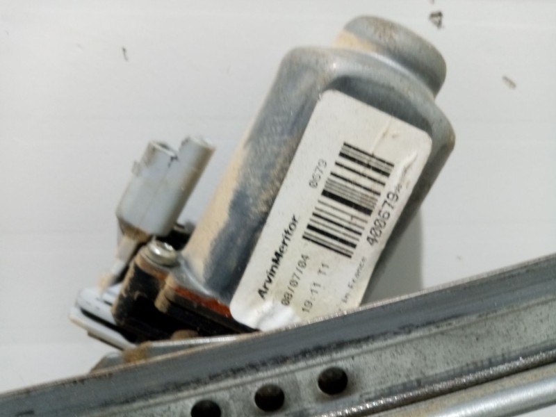 Recambio de elevalunas delantero izquierdo para citroën xsara berlina referencia OEM IAM 400679  