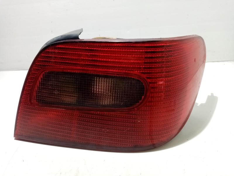 Recambio de piloto trasero derecho para citroën xsara berlina referencia OEM IAM 2534D  