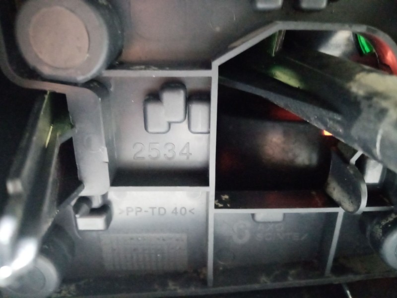 Recambio de piloto trasero izquierdo para citroën xsara berlina referencia OEM IAM 2534G  