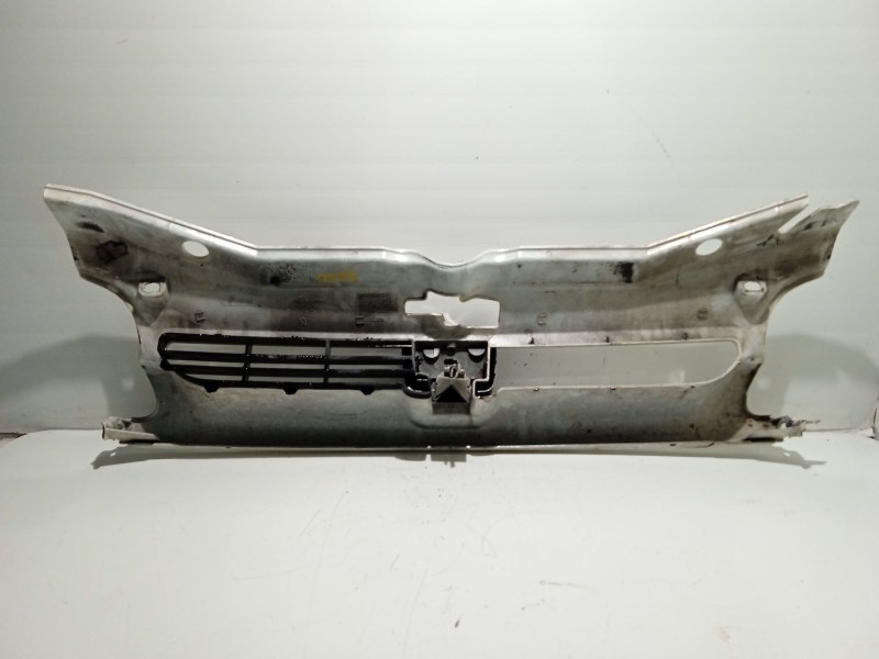 Recambio de rejilla delantera para peugeot partner (s1) referencia OEM IAM 9618254777  