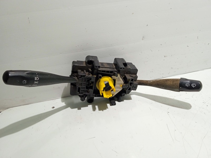 Recambio de mando multifuncion para hyundai atos (mx) 1.1 referencia OEM IAM 9340002403  