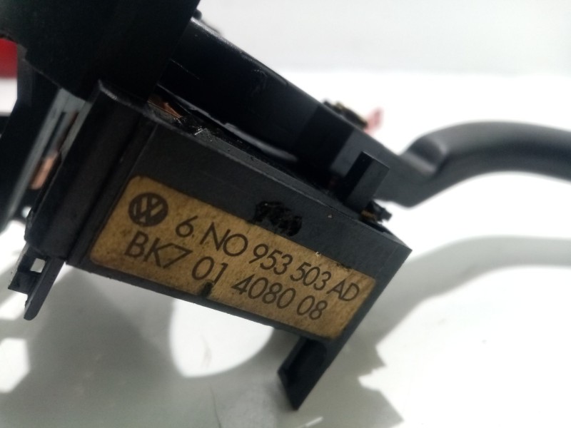 Recambio de mando limpia para seat arosa (6h1) 1.0 referencia OEM IAM BK701408008  