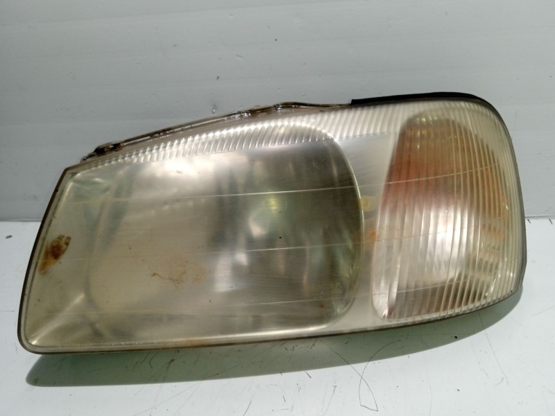 Recambio de faro izquierdo para hyundai accent (lc) 1.3 cat referencia OEM IAM 9210125020  