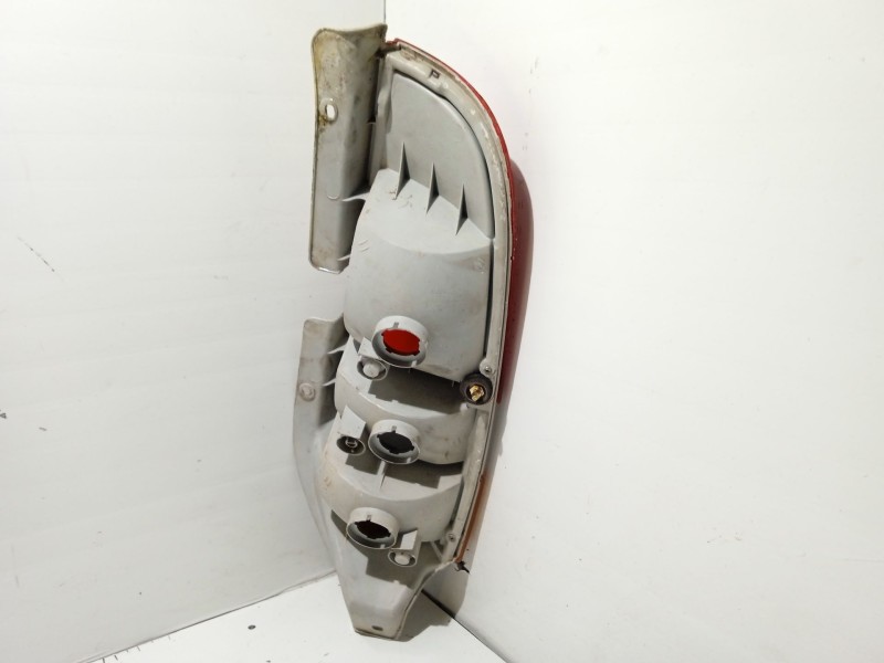 Recambio de piloto trasero izquierdo para hyundai atos (mx) 1.1 referencia OEM IAM 9240105110  