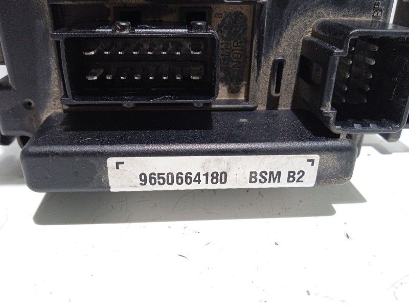 Recambio de centralita bsm para peugeot 206 berlina 1.4 hdi referencia OEM IAM 9650664180 BSM B2 