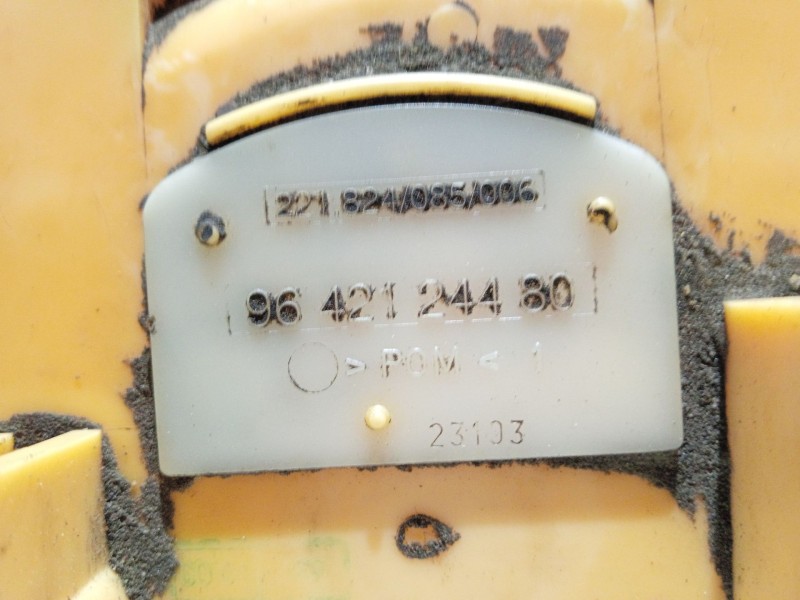 Recambio de aforador para peugeot 206 berlina 1.4 hdi referencia OEM IAM 9642124480  
