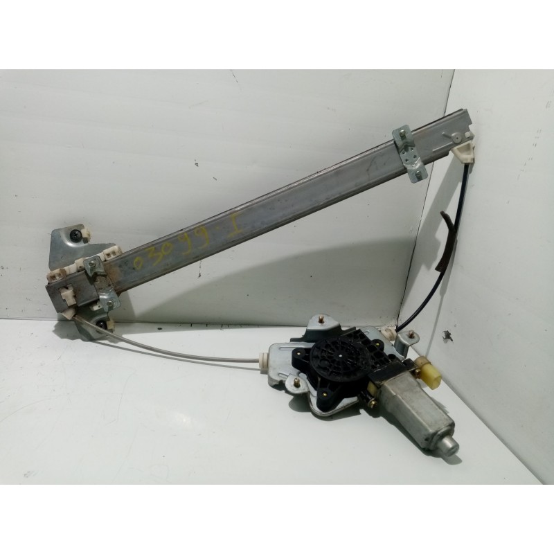 Recambio de elevalunas delantero izquierdo para kia picanto 1.1 cat referencia OEM IAM 824011Y010  