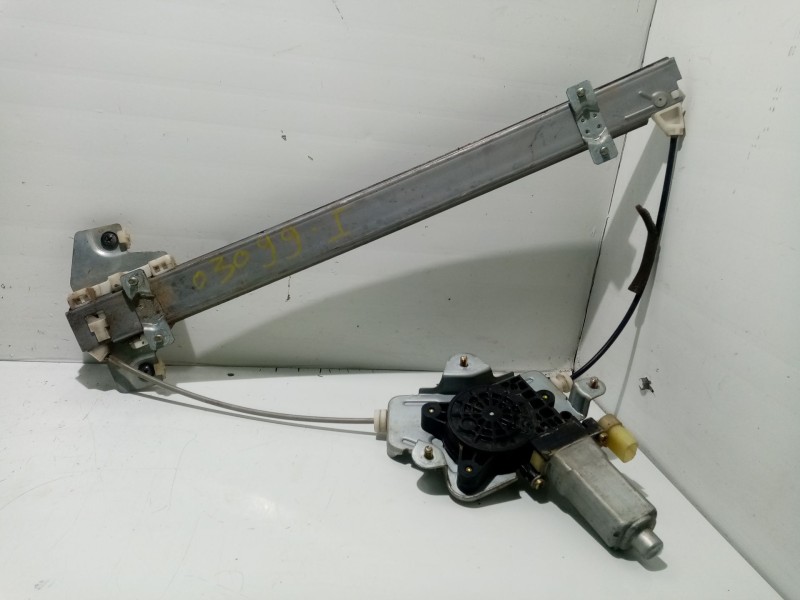 Recambio de elevalunas delantero izquierdo para kia picanto 1.1 cat referencia OEM IAM 824011Y010  