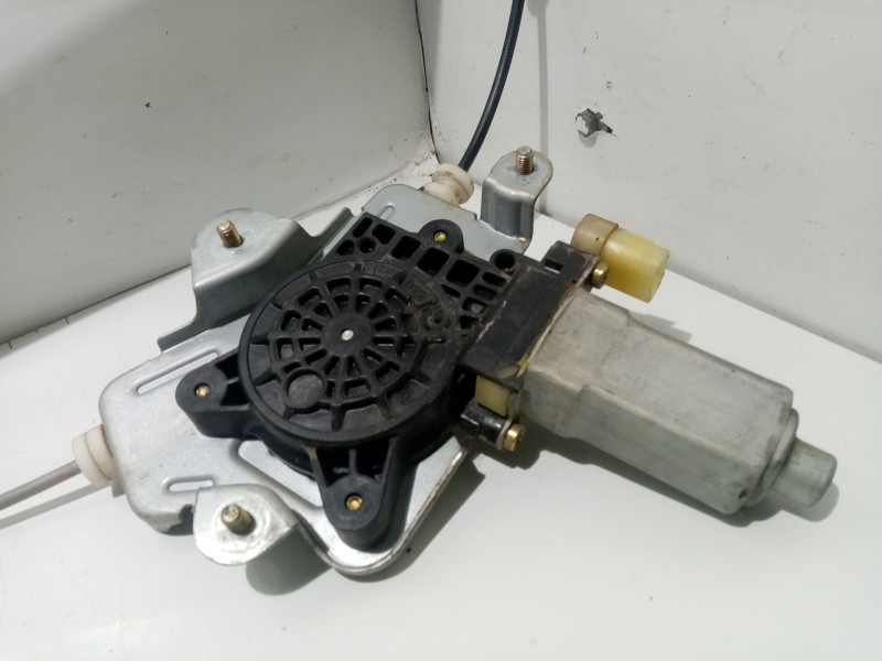 Recambio de elevalunas delantero izquierdo para kia picanto 1.1 cat referencia OEM IAM 824011Y010  