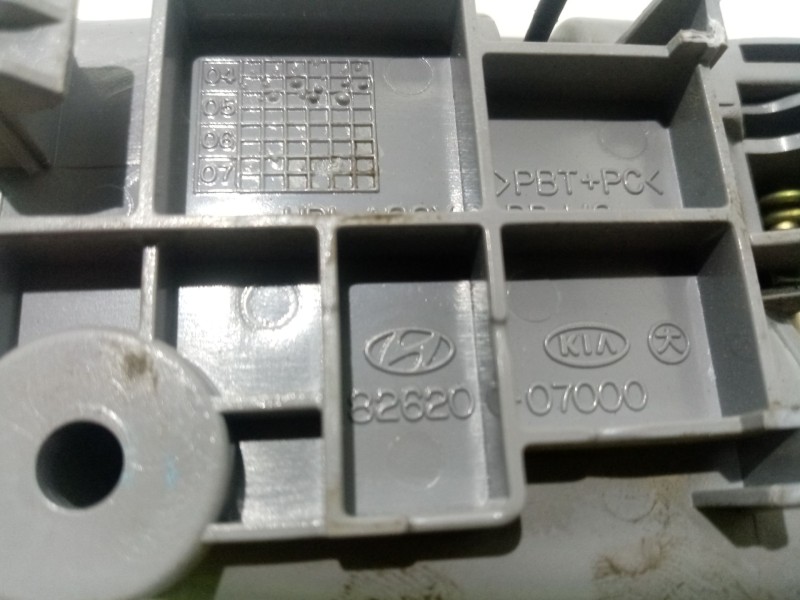 Recambio de maneta interior trasera derecha para kia picanto 1.1 cat referencia OEM IAM 8262007000  