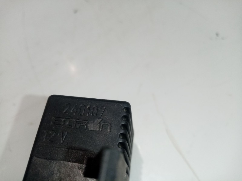 Recambio de modulo electronico para peugeot 206 berlina 1.4 referencia OEM IAM S105872300G  