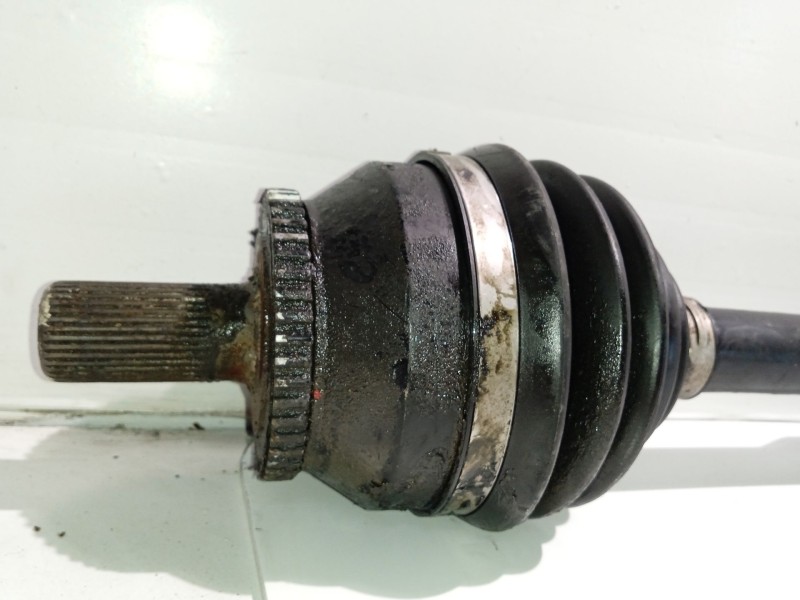 Recambio de transmision delantera derecha para volvo xc90 d5 referencia OEM IAM 8601582  