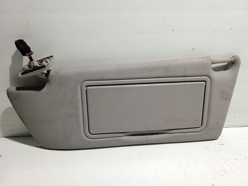Recambio de parasol izquierdo para opel zafira b 1.9 cdti referencia OEM IAM   