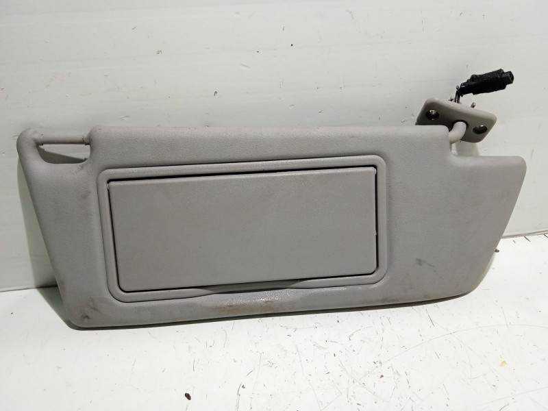 Recambio de parasol derecho para opel zafira b 1.9 cdti referencia OEM IAM   