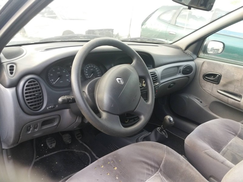 renault megane i fase 2 berlina (ba0) 1.6   |   0.99 - 0.02 | 1999 - 2002 | 107 cv / 79 kw del año 1999