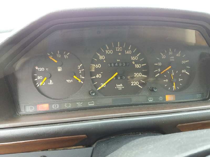 mercedes clase e (w124) familiar 3.0 diesel   |   0.85 - ... | 1985 | 113 cv / 83 kw del año 1985 mercedes clase e (w124) familiar 3.0 diesel   |   0.85 - ... | 1985 | 113 cv / 83 kw del año 1985