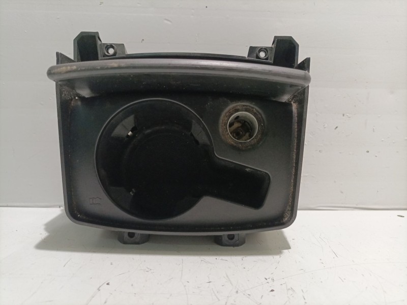 Recambio de posavasos para audi a6 c6 (4f2) 3.0 tdi quattro referencia OEM IAM 4F1862533A  