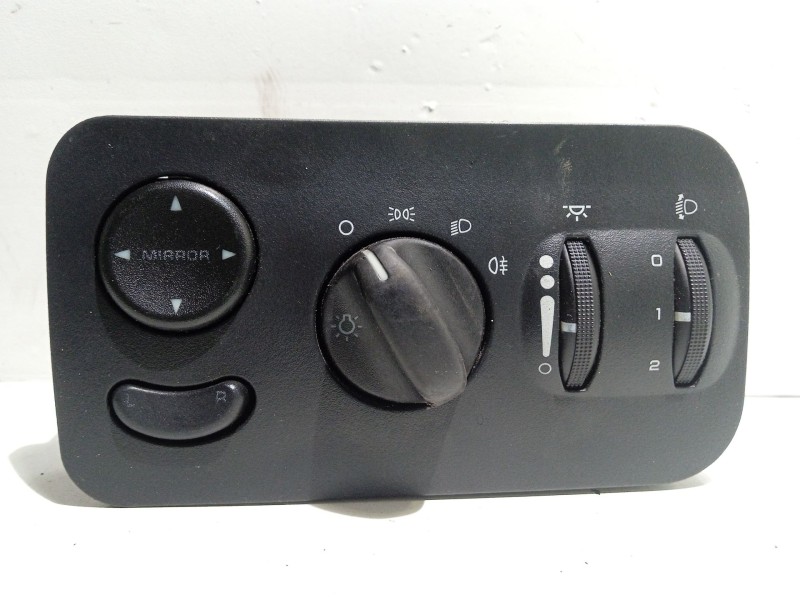 Recambio de mando luces para chrysler voyager iv (rg, rs) 2.5 crd referencia OEM IAM 5834530637A  