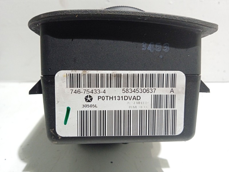 Recambio de mando luces para chrysler voyager iv (rg, rs) 2.5 crd referencia OEM IAM 5834530637A  
