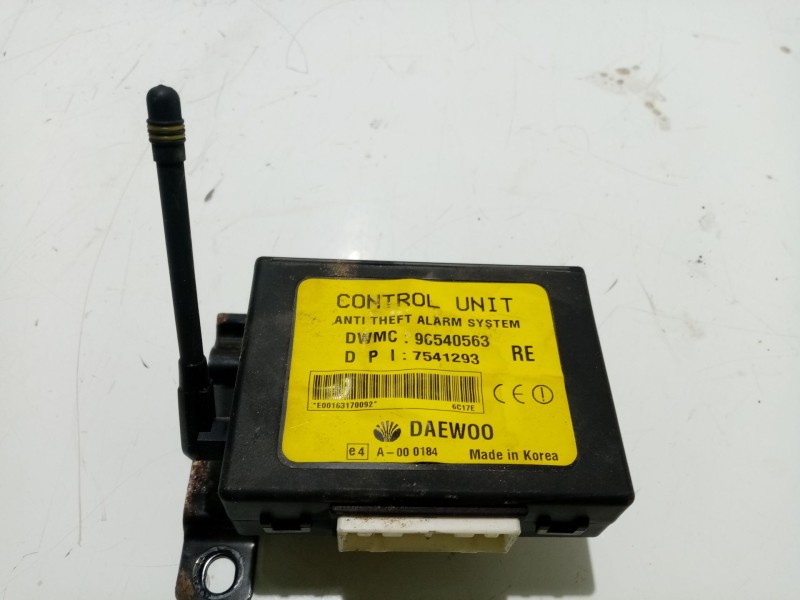 Recambio de modulo electronico para chevrolet aveo / kalos fastback (t200) 1.2 referencia OEM IAM 96540563  