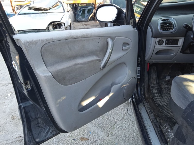 citroën xsara picasso (n68) del año 2004